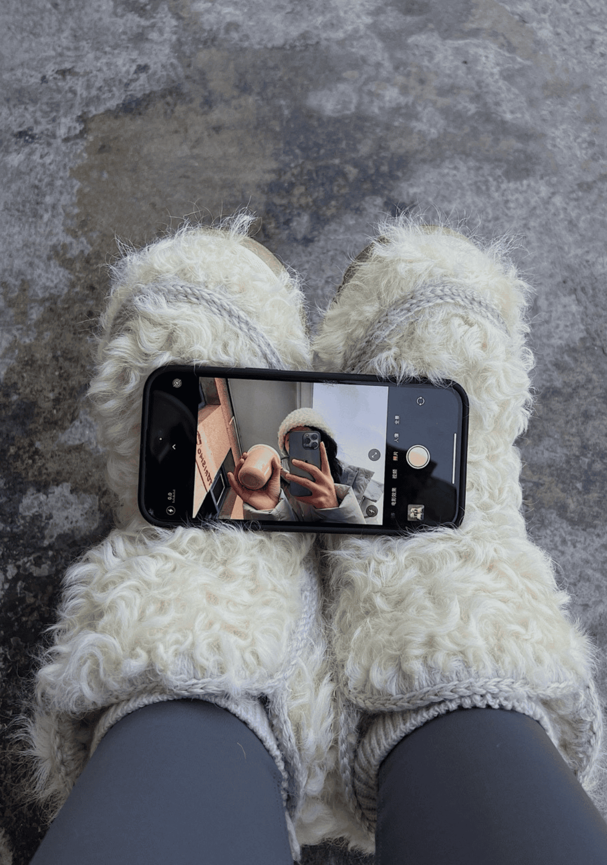 mou: Celebrity Buzz, Influencer Impact, Luxury Marketing in China